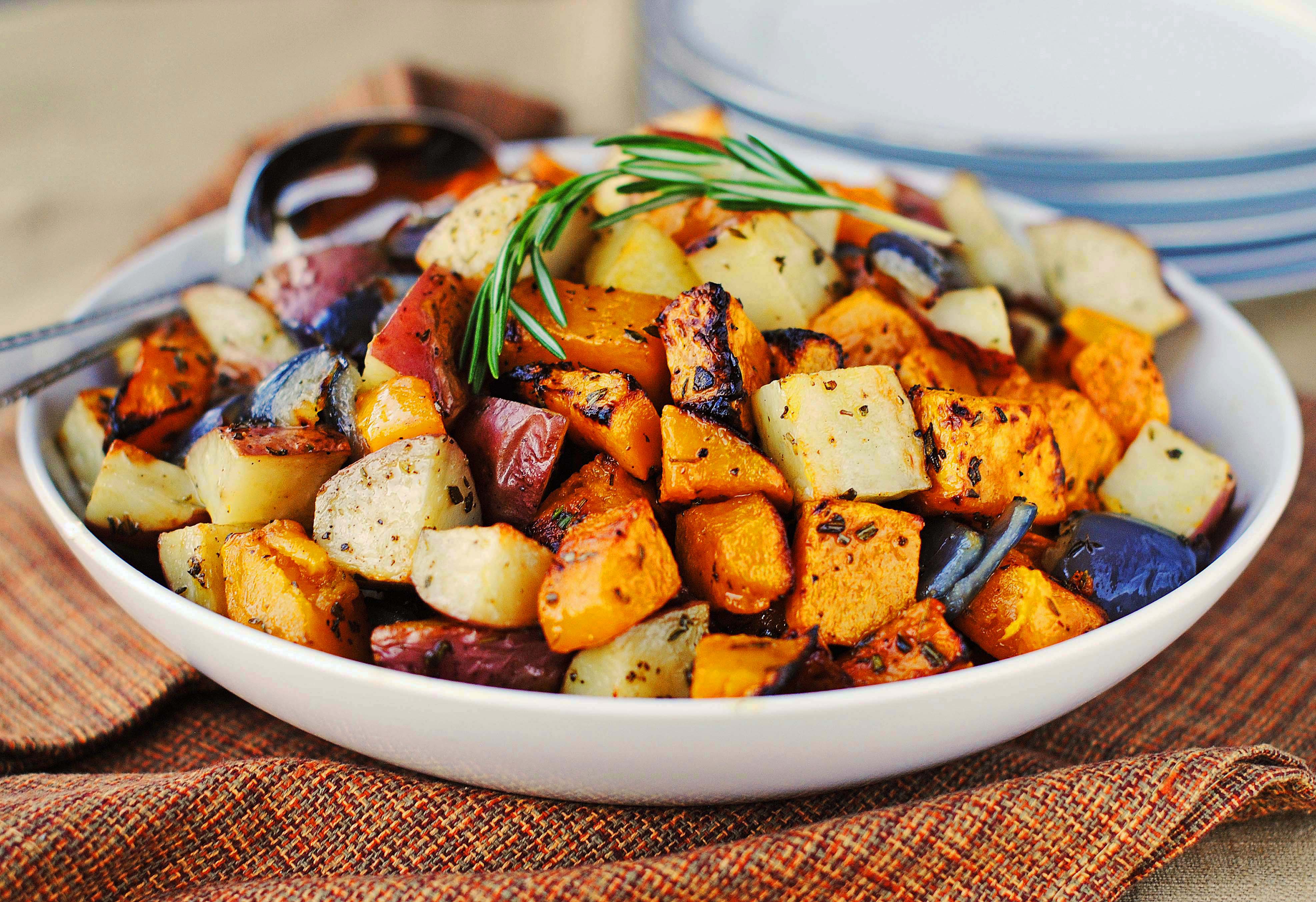 roasted-butternut-squash-onions-and-red-potatoes-with-fresh-herbs