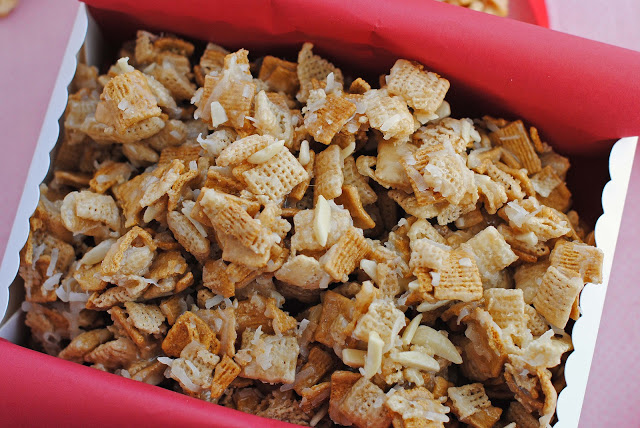 Cinnamony Sweet Cereal Crunch {Christmas Crack}