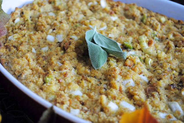 The Difference Between Stuffing and Dressing, Plus 2 Recipes