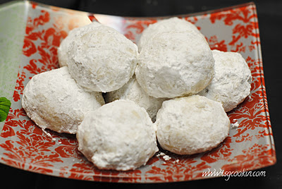 `Snowball Cookies