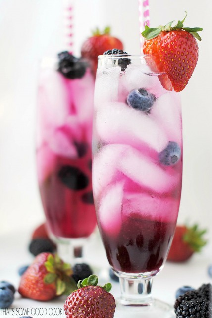 Berry-Mint Sippers