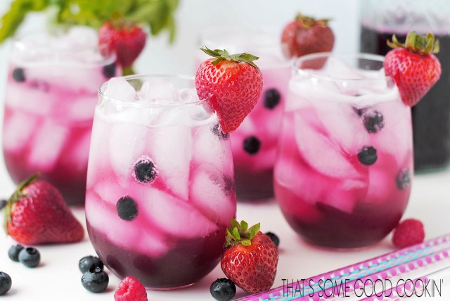 Berry-Mint Sippers