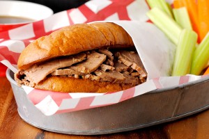 French Dip Sandwiches {Slow Cooker}
