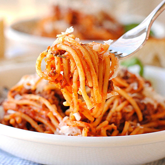 Homemade Spaghetti in the Instant Pot. This is SO EASY and richly flavorful.